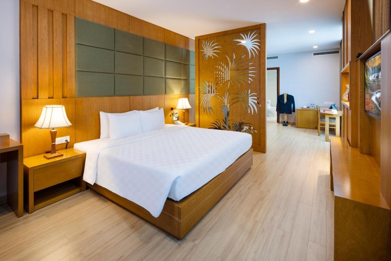 Eden Star Saigon Hotel Ho Şi Min Dış mekan fotoğraf