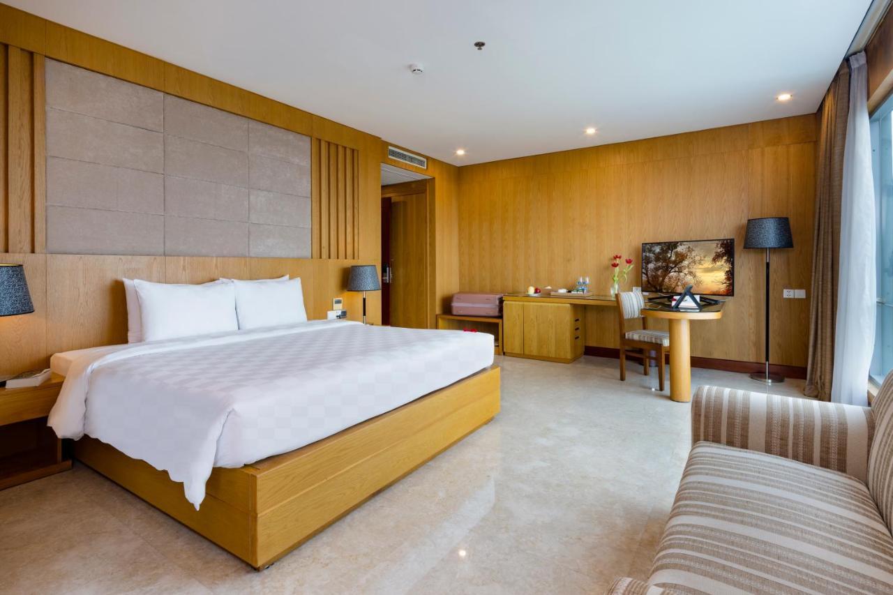 Eden Star Saigon Hotel Ho Şi Min Dış mekan fotoğraf