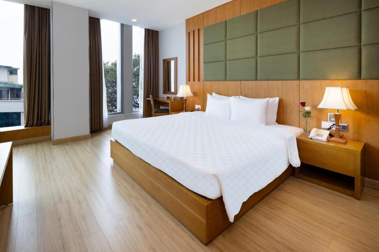 Eden Star Saigon Hotel Ho Şi Min Dış mekan fotoğraf