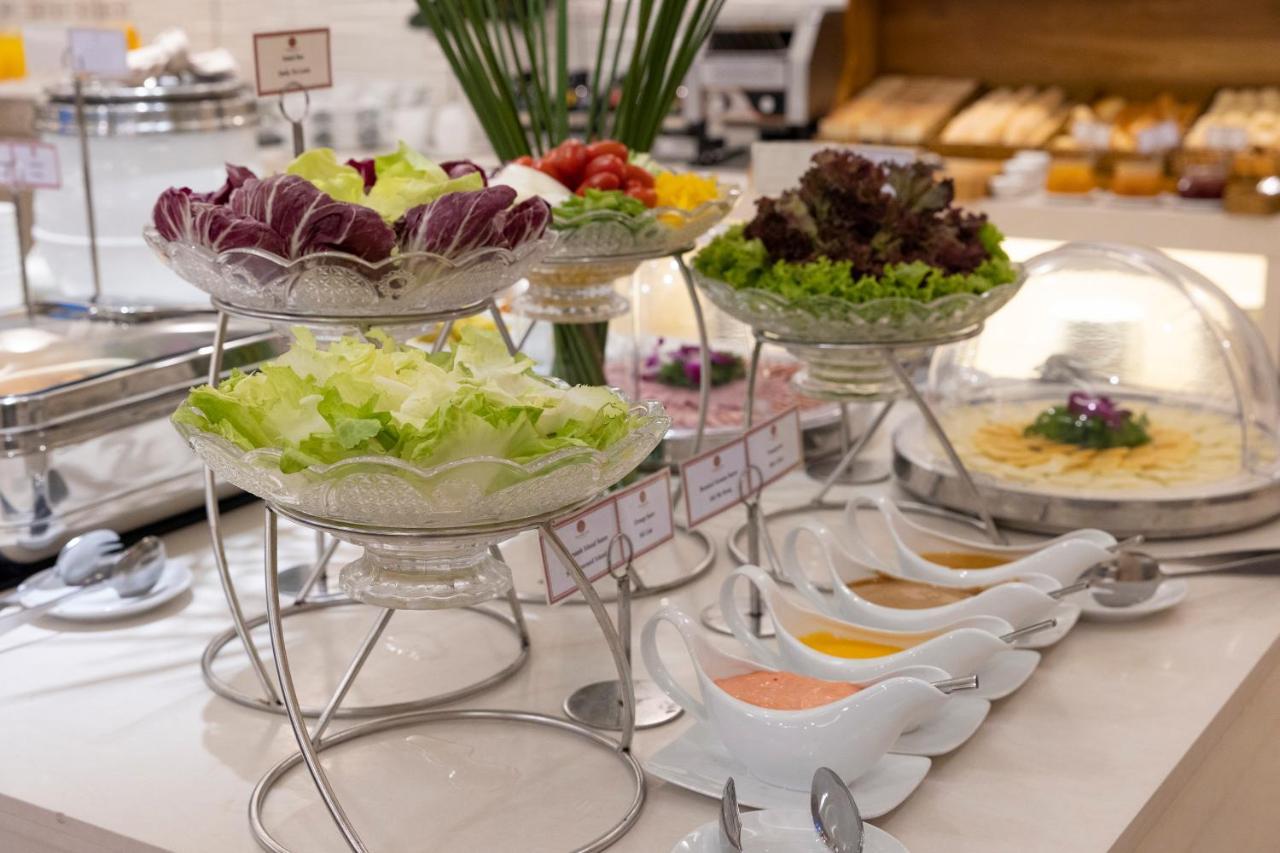 Eden Star Saigon Hotel Ho Şi Min Dış mekan fotoğraf
